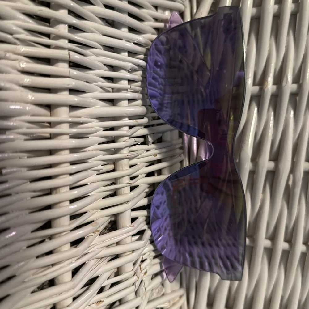 Purple Reflective Sunglasses
